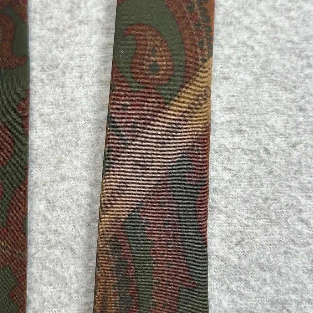 Vintage Guy Laroche Paris Silk‎ Paisley Tie – Valentino Italian Silk Fabric